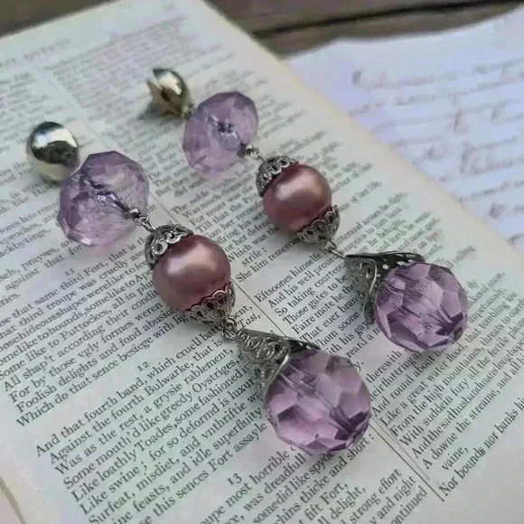 Vintage large statement earrings purple glass  beads - Picture 1 of 7